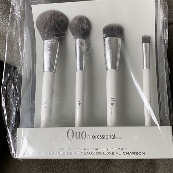 Brand News Quo professional deluxe Charcoal Brush set - Picture 1 of 1